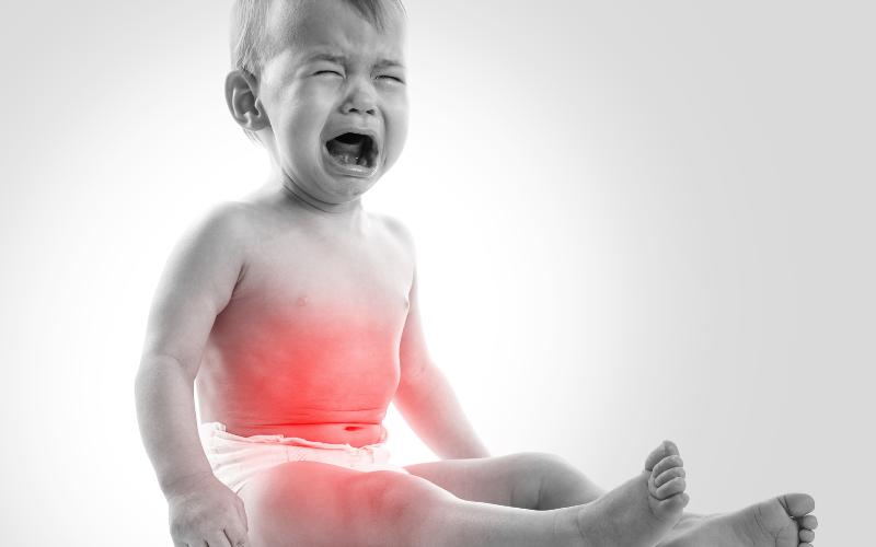 बाळाला बद्धकोष्ठता समस्या baby constipation symptoms marathi