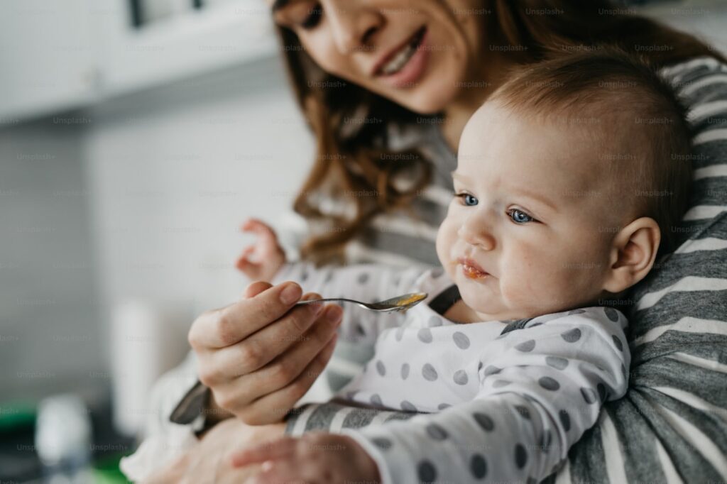 बाळ खाणं नाकारत आहे – baby not eating problem Marathi